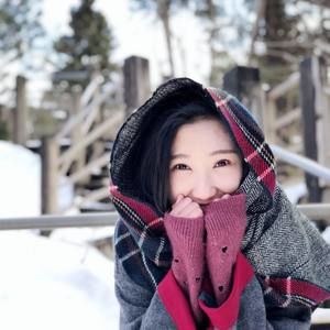 Meet your Posher, Qiuyan